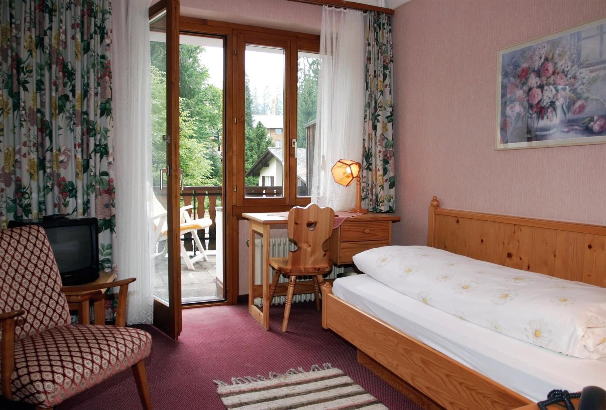 Hotel Cresta Флимс Номер фото